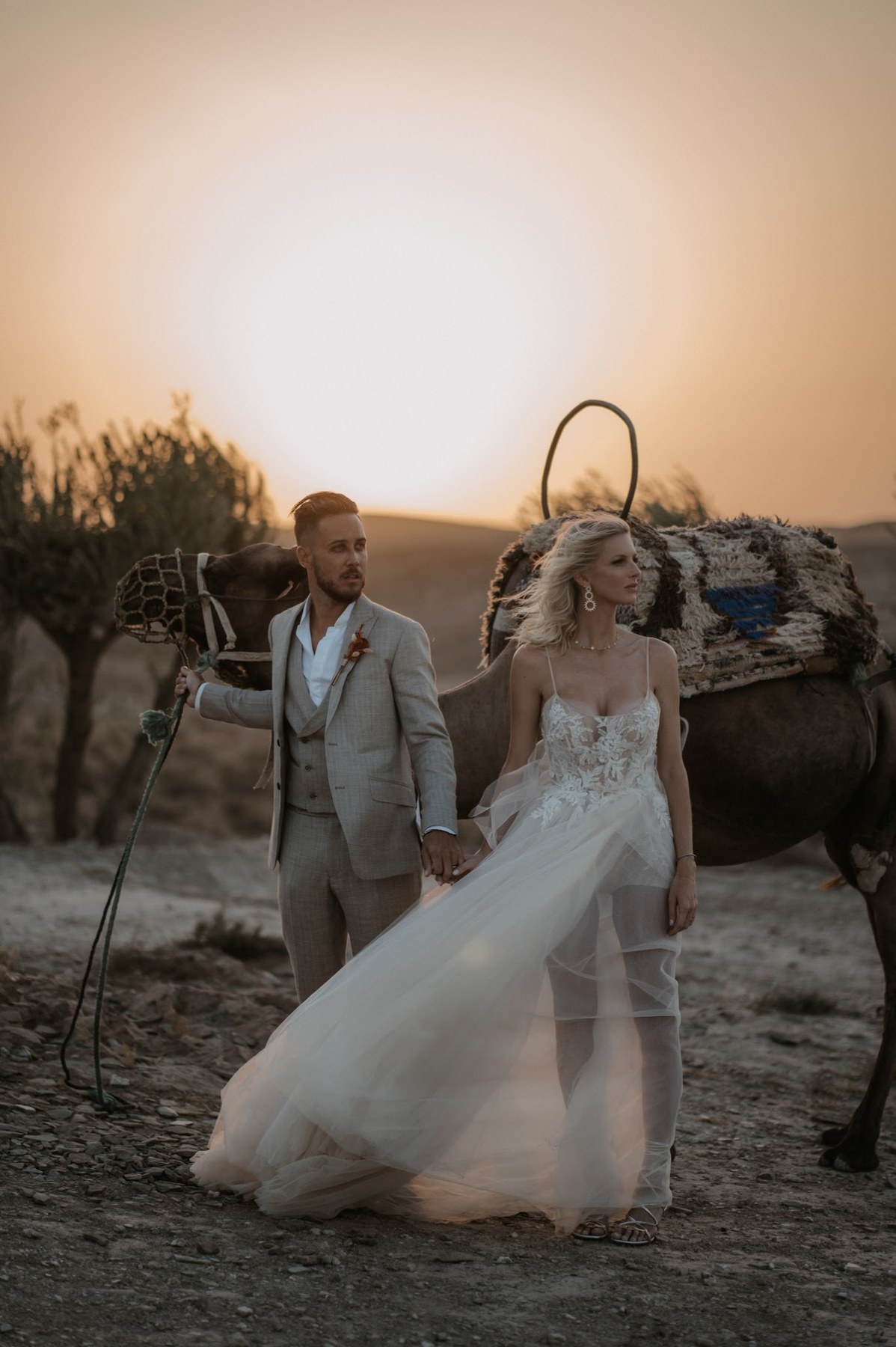 Wedding couple in the Agafay desert at sunset